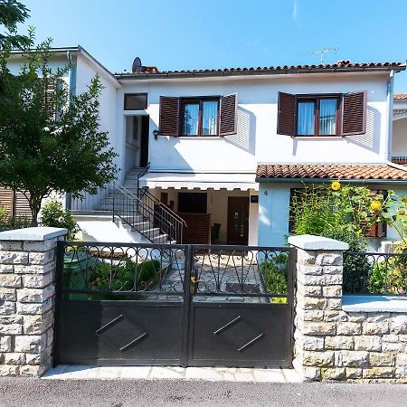 Apartments Nives Poreč Dış mekan fotoğraf