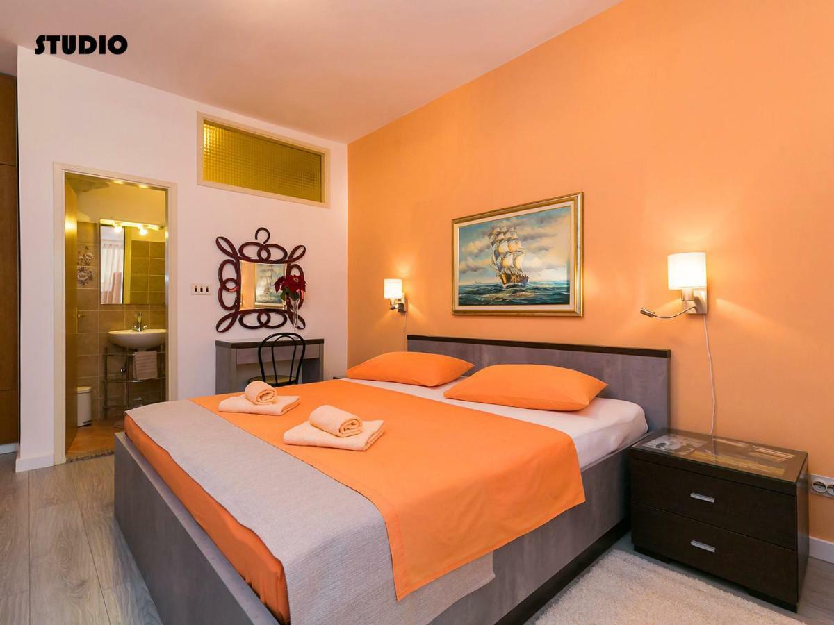 Apartments Nives Poreč Dış mekan fotoğraf